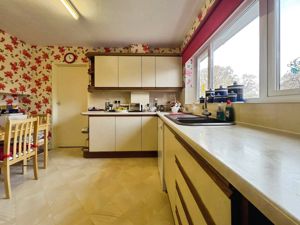 Photo 27- click for photo gallery